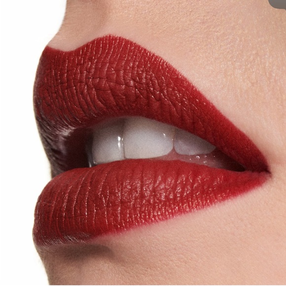 BNIB MAC Cosmetics Luxe Luck Limited Edition Matte Lipstick - Luck Be A Lipstick - Picture 3 of 5